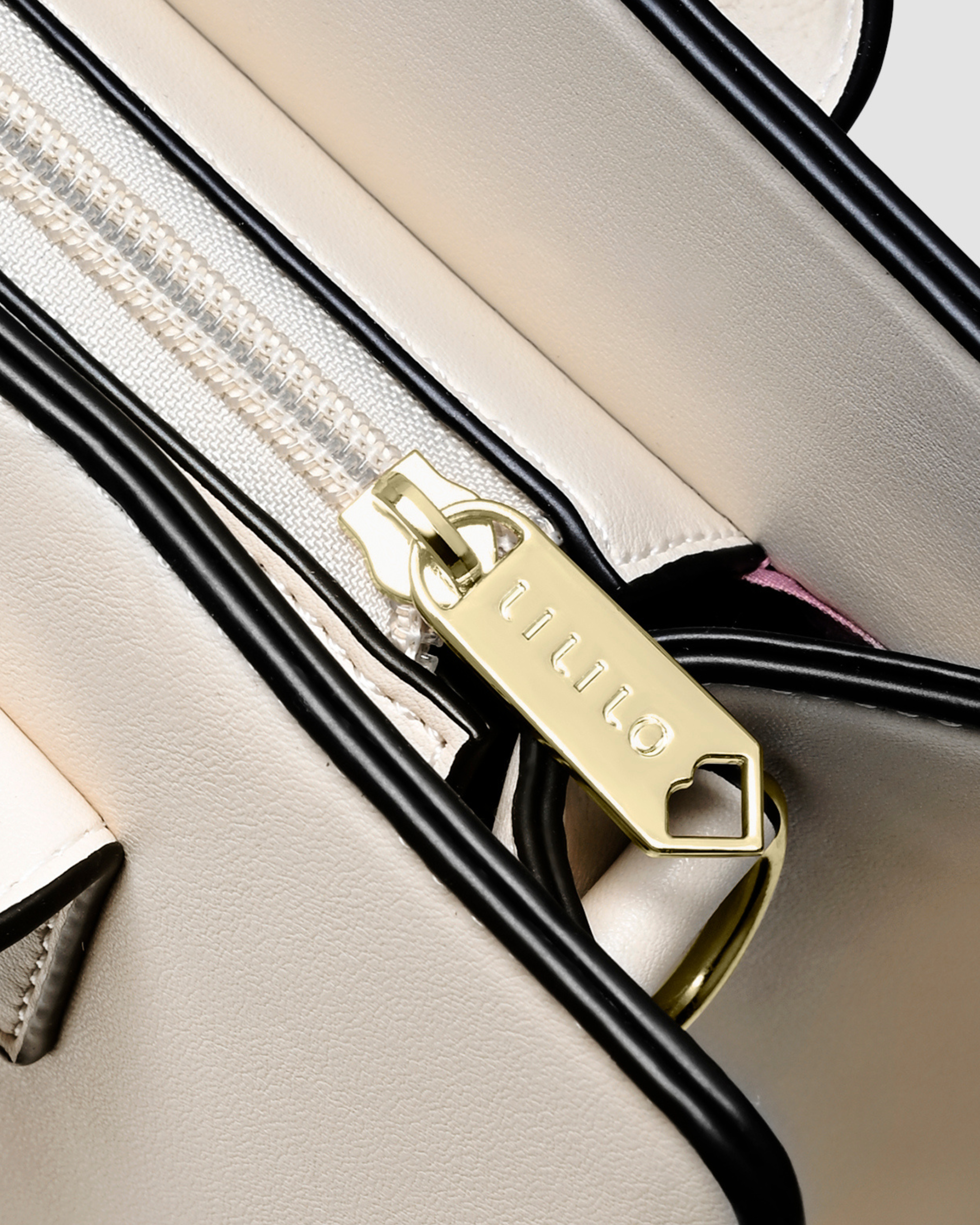Headliner Handbag