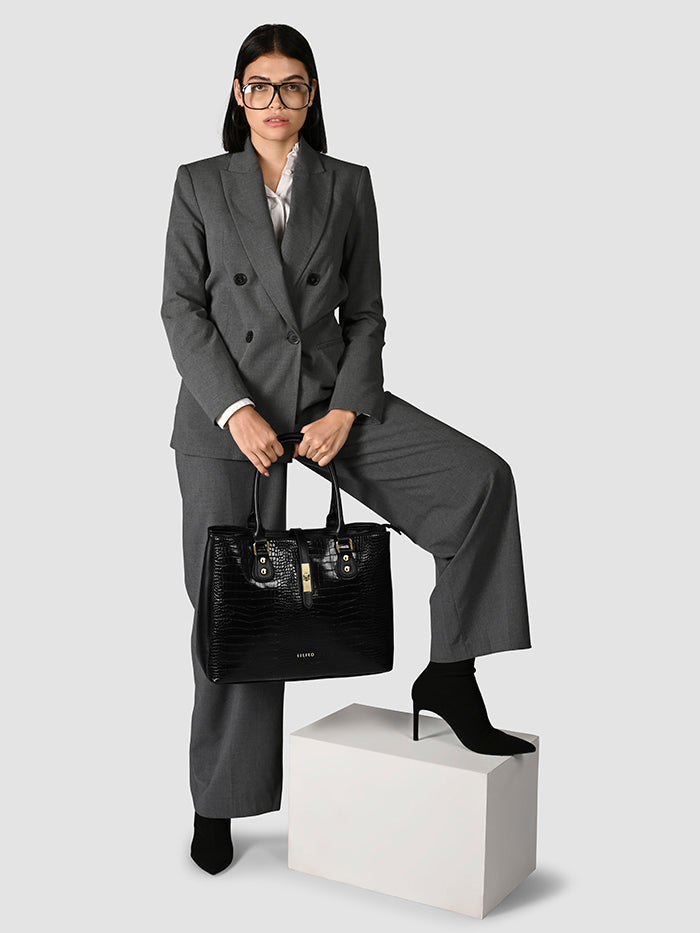 Overpacker Tote Bag